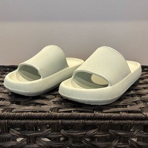 TOP Moda Sandals